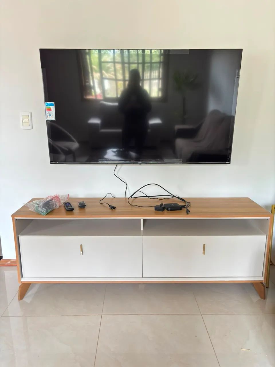 TV philco 4k 58 polegadas quebrada para retirada de peças 