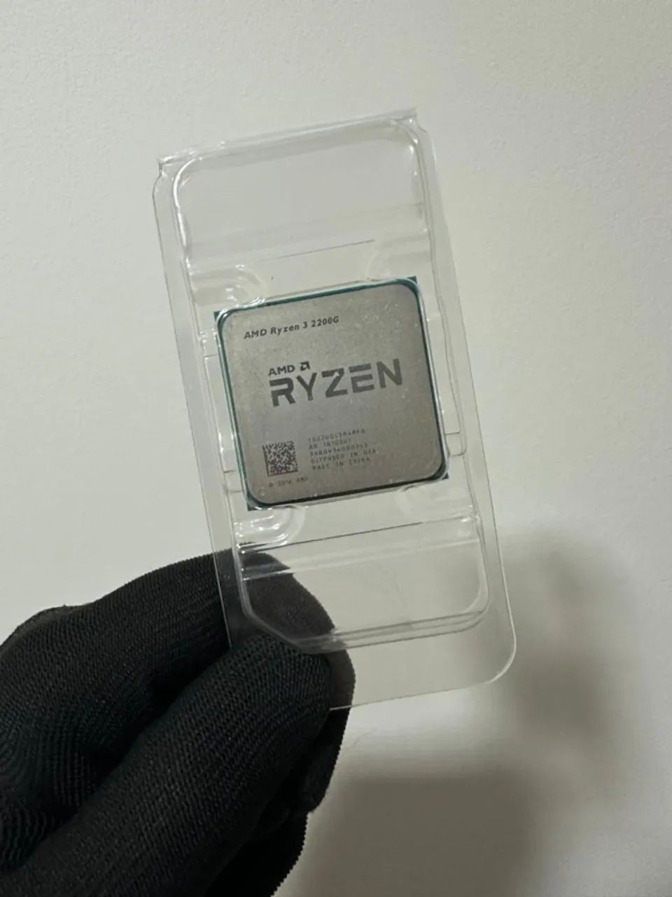 RYZEN 3 2200G