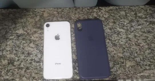iPhone XR recondicionado (faço por 500 reais 