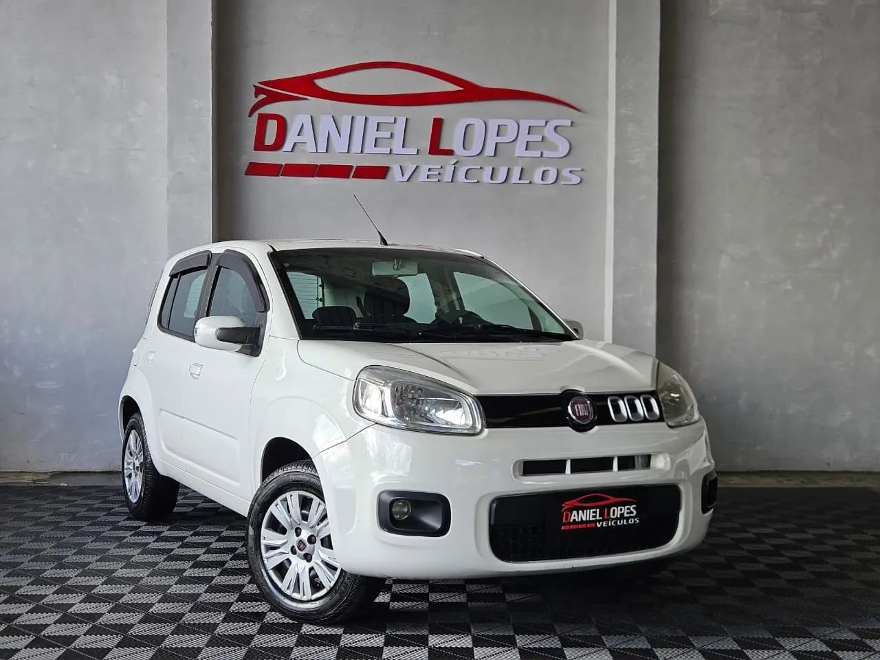 Fiat Uno Evolution 1.4 Fire Flex 8V 5P 2015