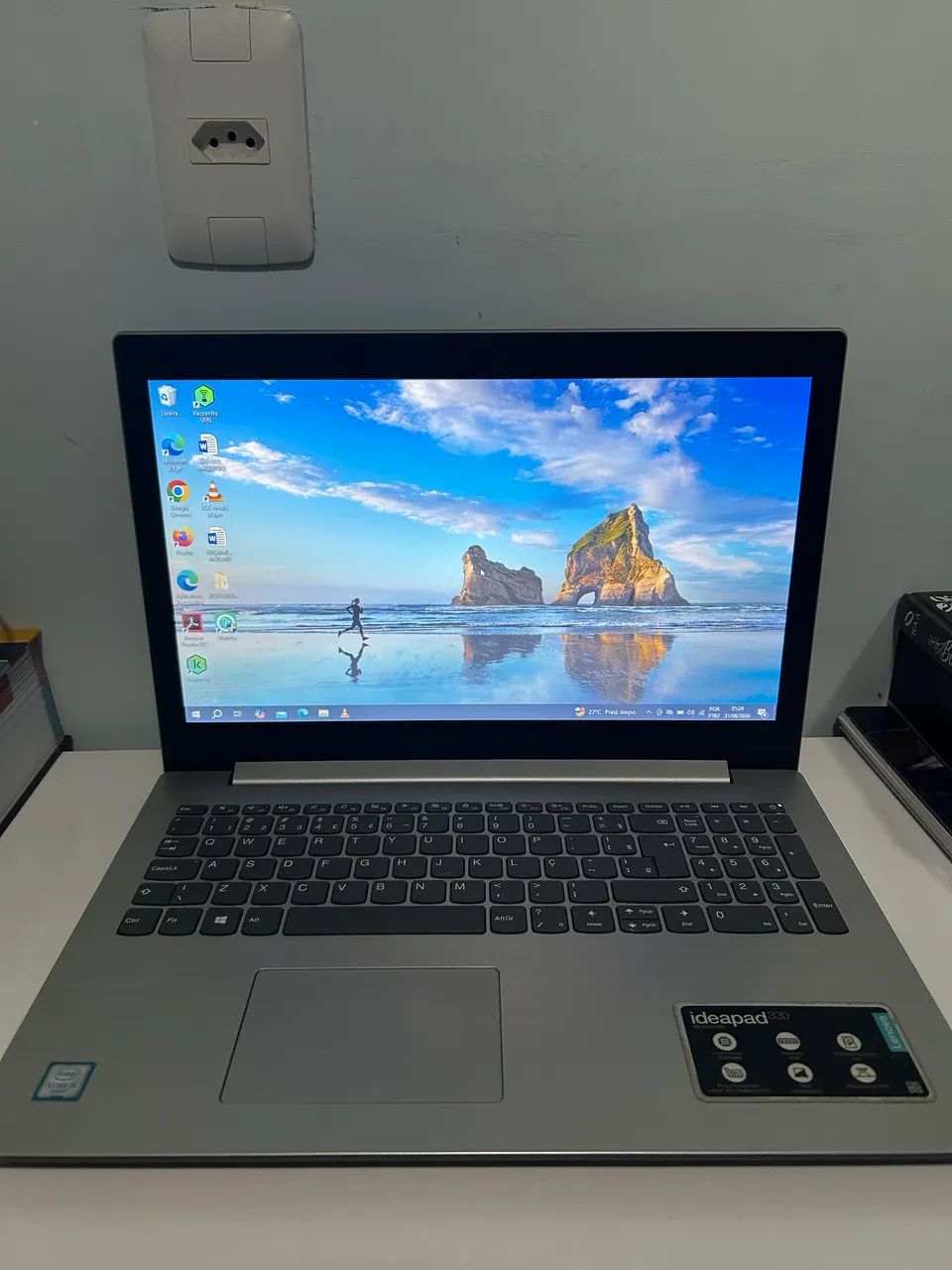 Notebook Lenovo 1T