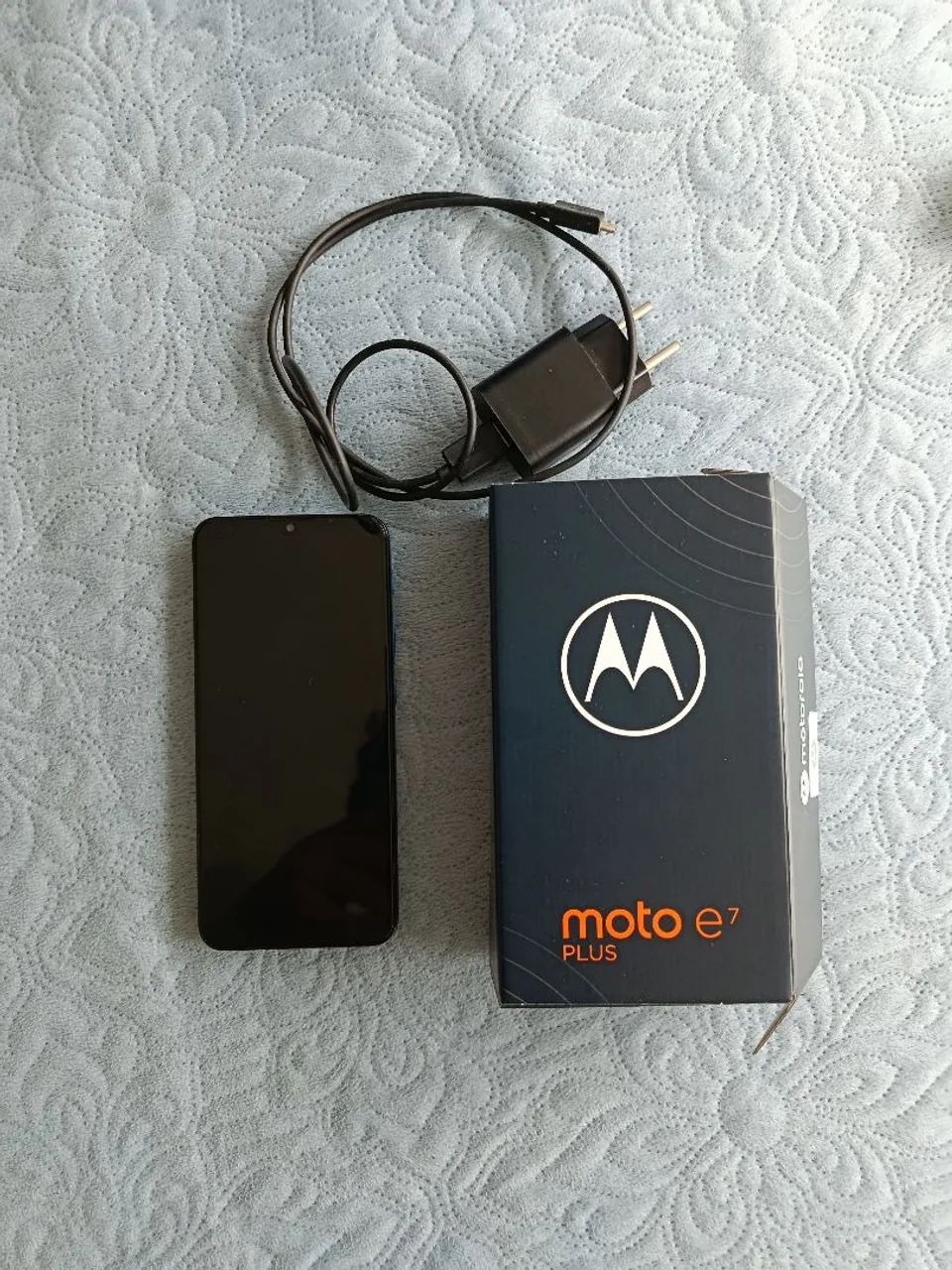 Vendo moto e 7 Plus 64 GB 