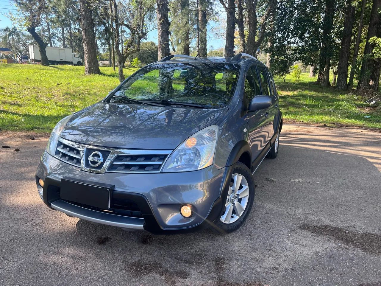 Nissan Livina LIVINA X-GEAR SL/X-GEAR 1.8 Flex F. Aut. 2014