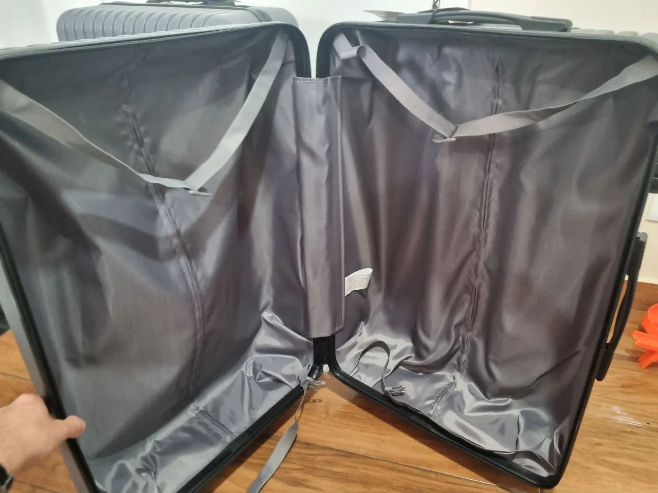 Mala de viagem nova 23kg