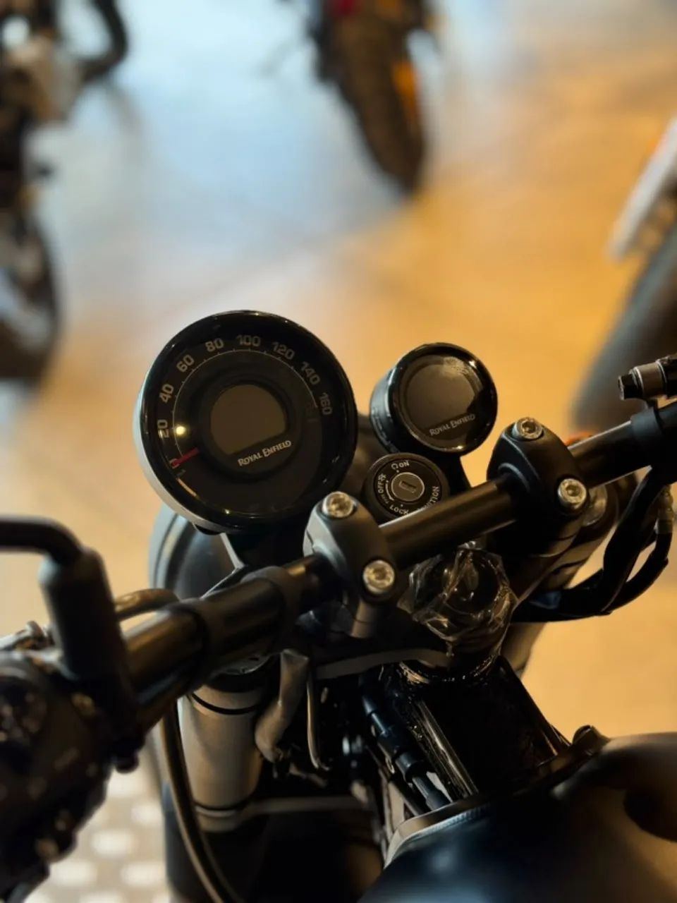 ROYAL ENFIELD HUNTER 350 GRAPHITE GREY - Foto 5