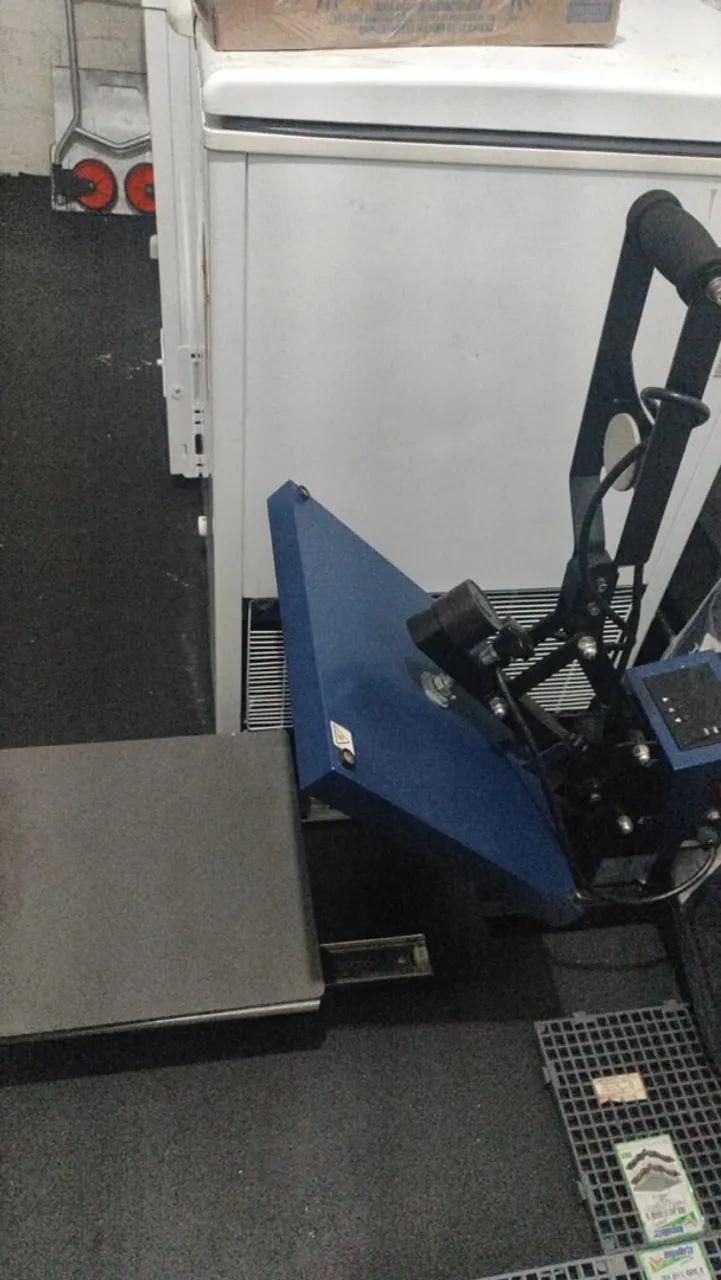 Prensa Plana Térmica - Camisetas, Azulejos, Mouse Pad e etc  - Foto 4