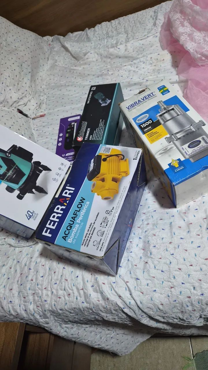 Vários  modelos de  equipamentos 
