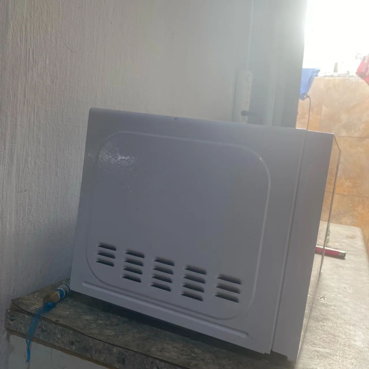 Micro-ondas Midea usado ? funcionando perfeitamente - Foto 3