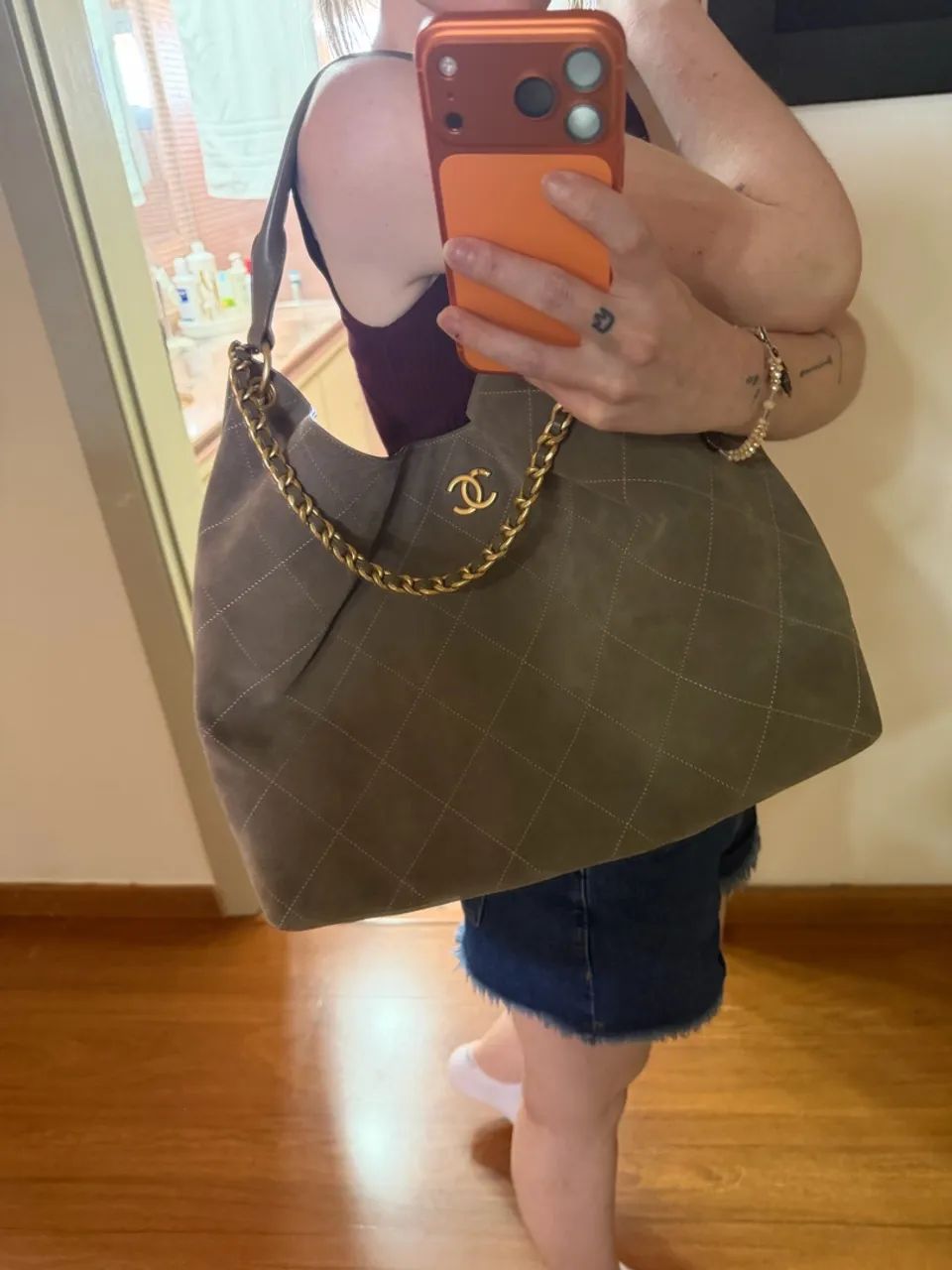 Bolsa Chanel lançamento cinza chip 