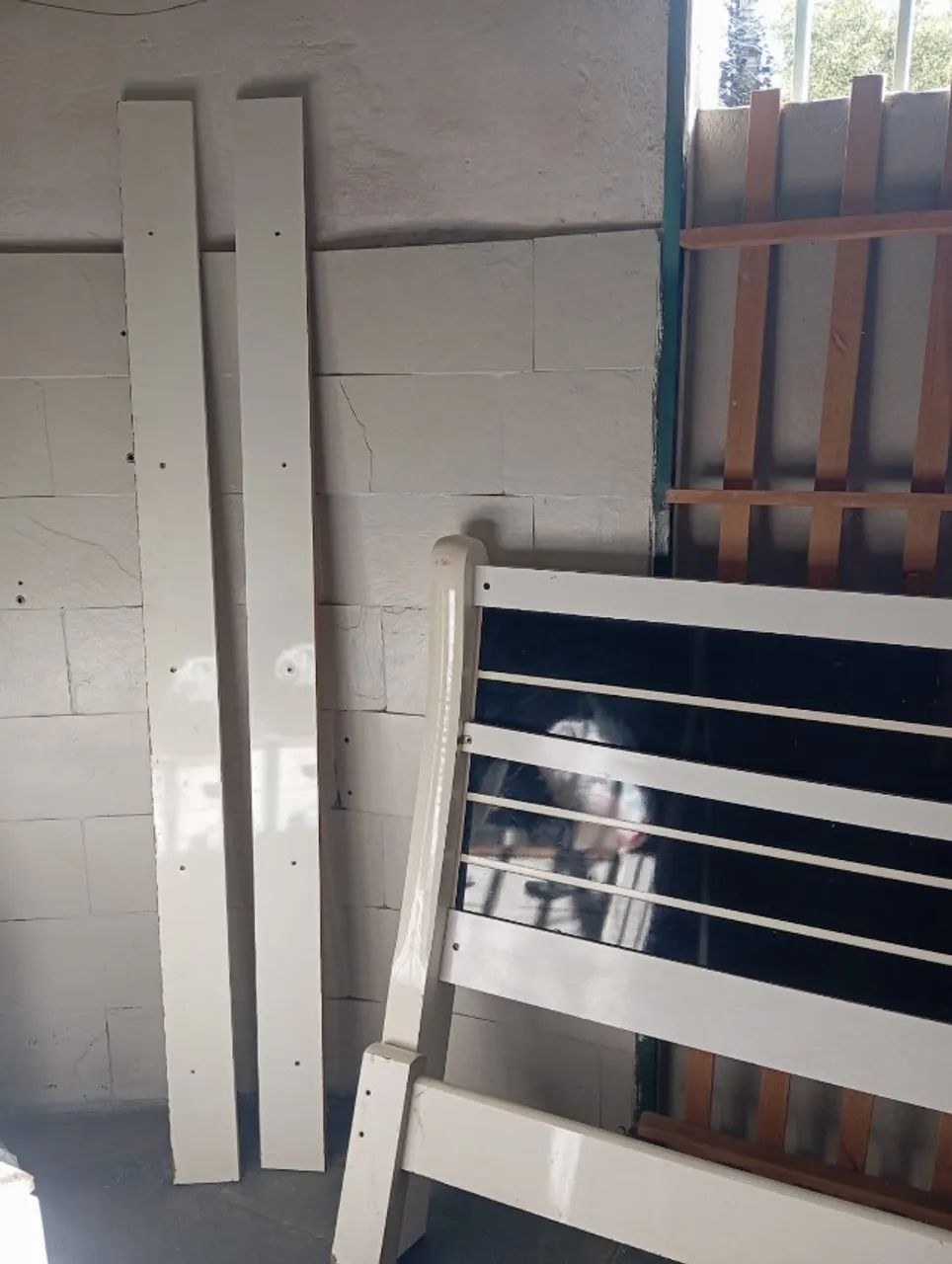 Cama de Casal Completa com Cabeceira Dupla Face (Preto/Branco) - Desapego - Foto 5