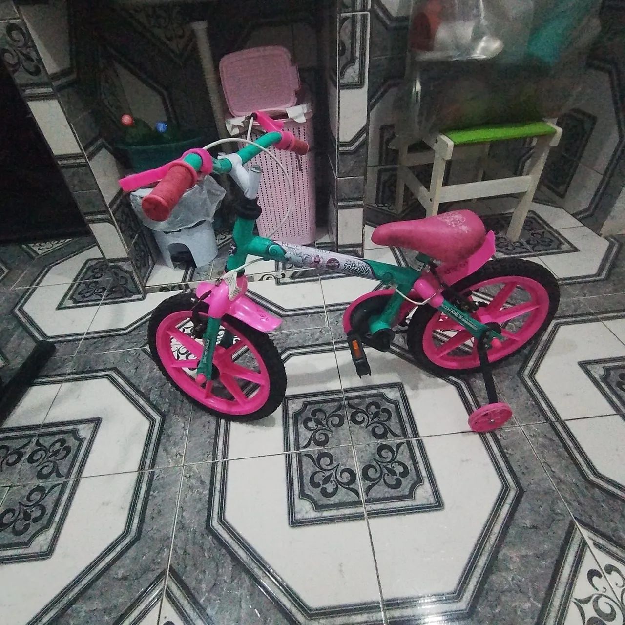 Bicicleta infantil aro 14 - Foto 4
