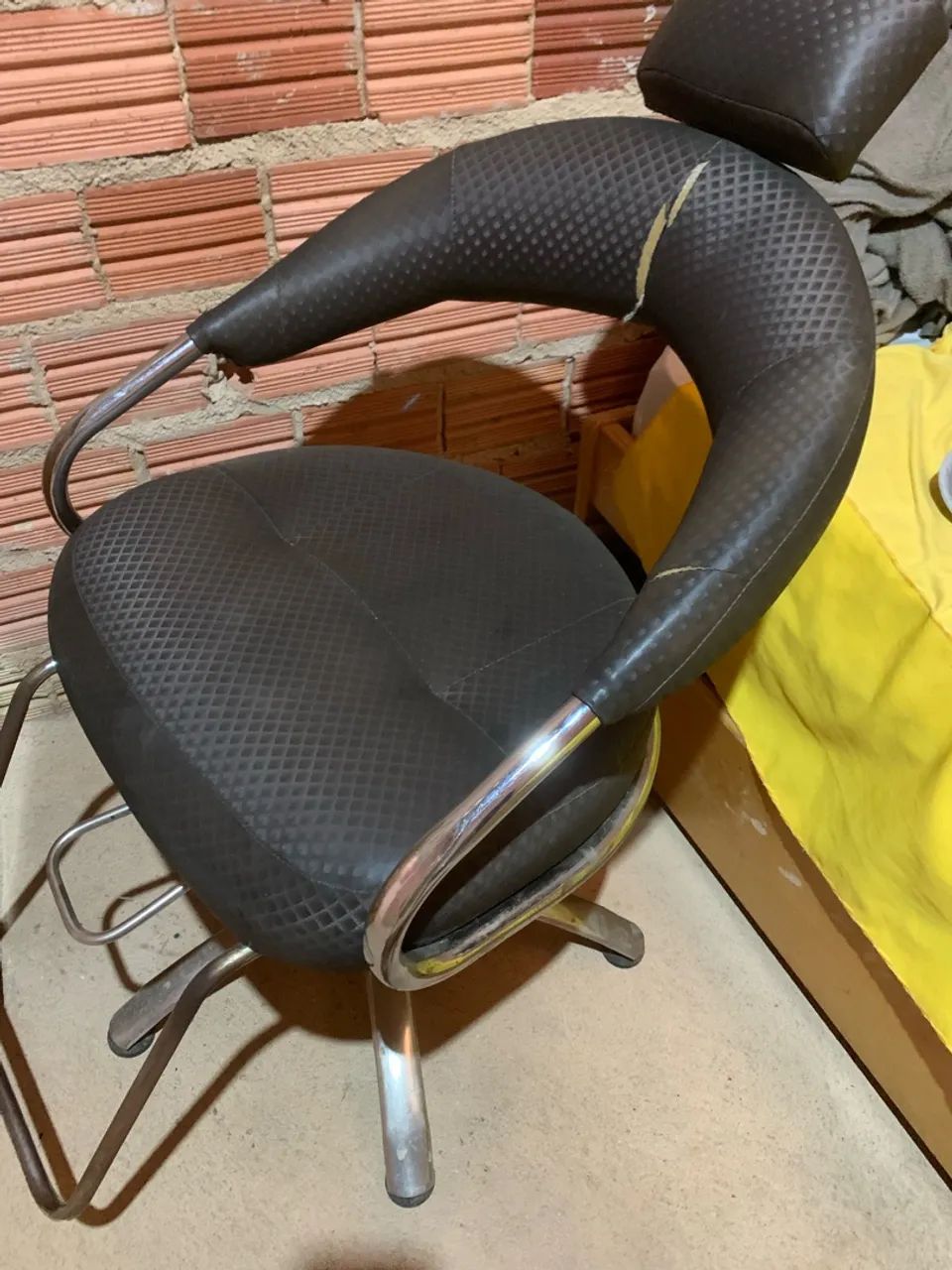 Vende-se Cadeira de barbeiro 