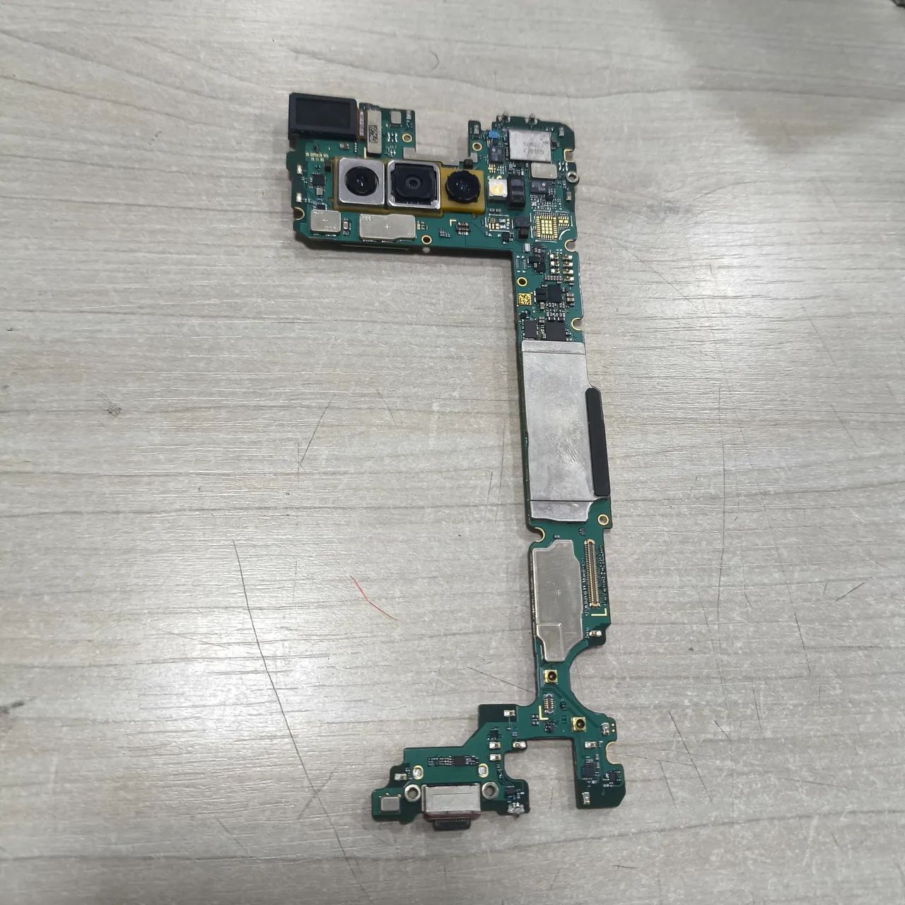 Placa S10 plus original retirada com câmeras 100% funcionando 