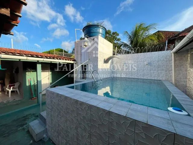 Casa com Piscina - Bairro João Paulo II