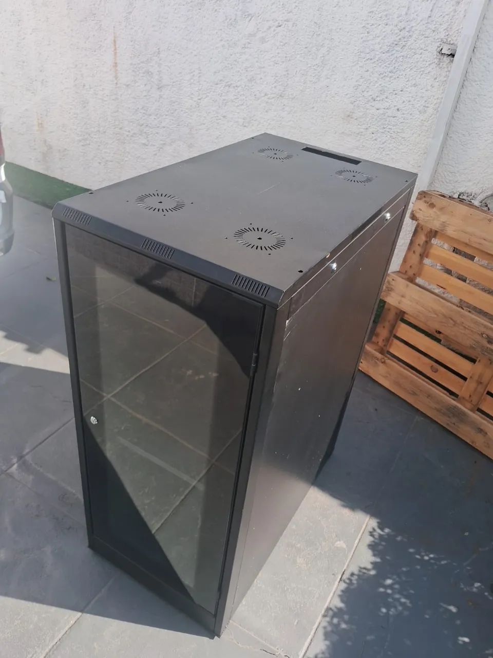 Rack de Servidor de Piso com Porta de Vidro - Excelente Estado - Foto 2