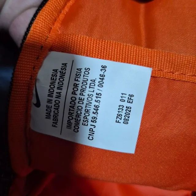 bolsa transversal nike preta - Foto 5