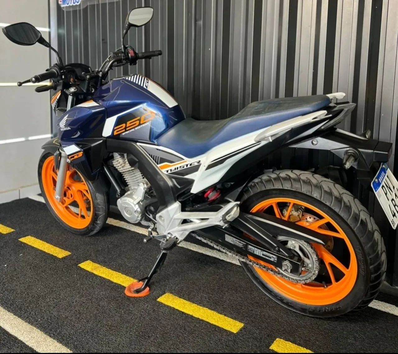 Cb 250 Extra edição especial  - Foto 3