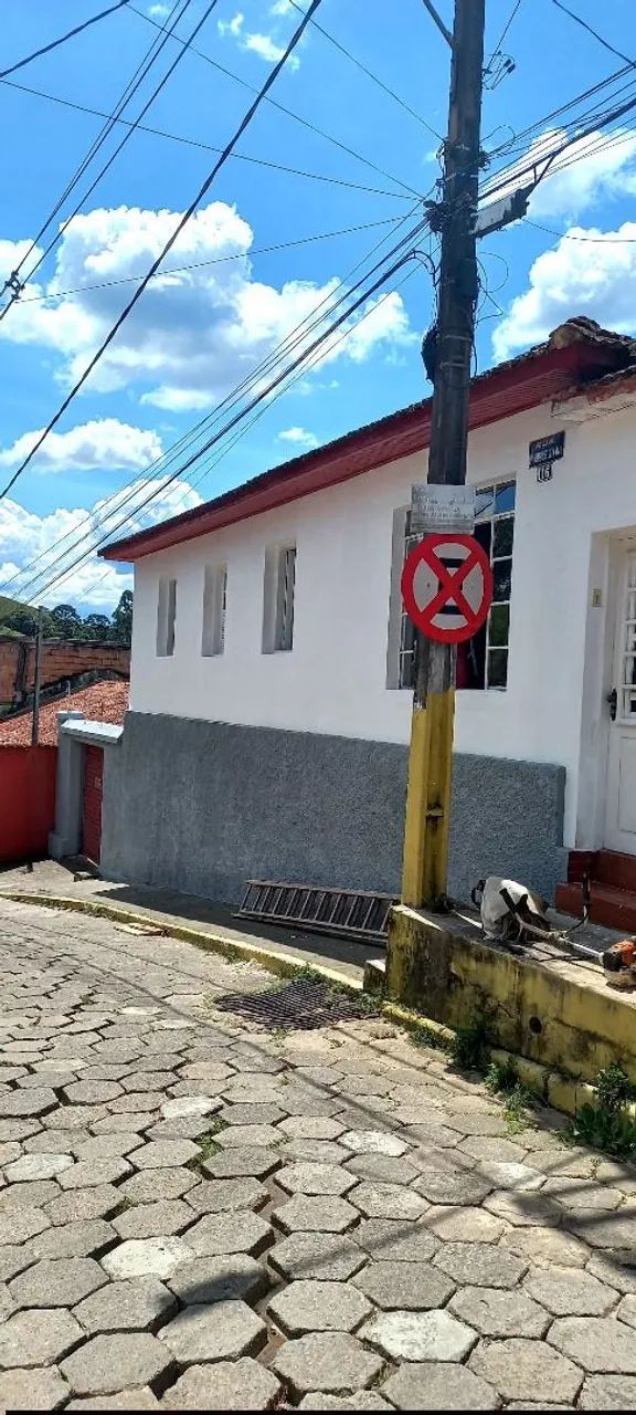 Vendo esta casa em Bocaina de minas