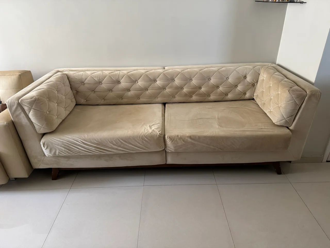 Sofá elegante Jacauna 