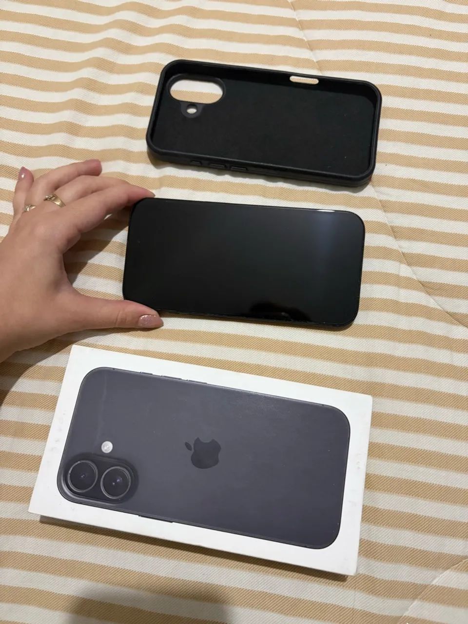 iPhone 16  - Foto 3