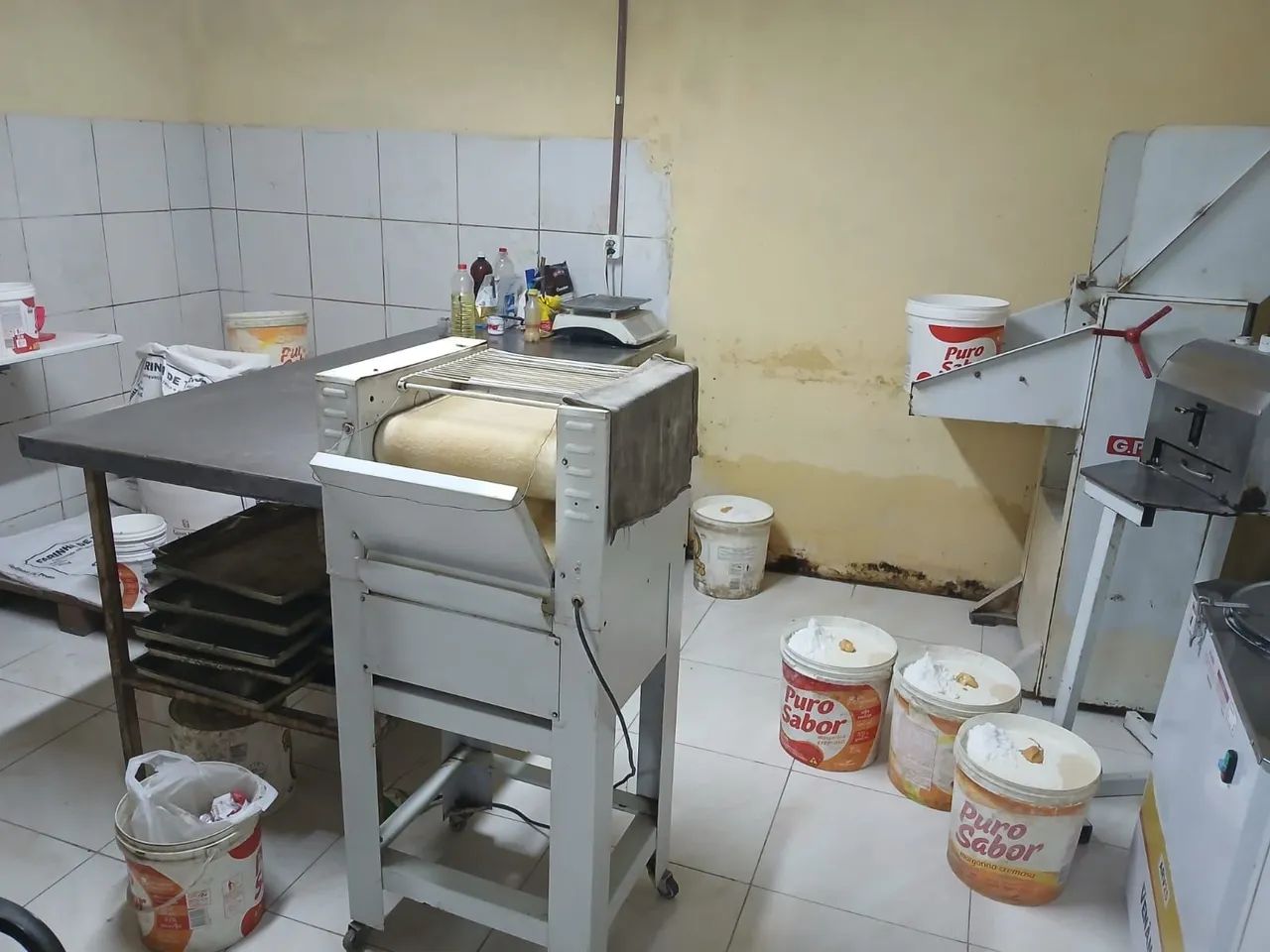 Vende-se padaria em pleno funcionamento  - Foto 4