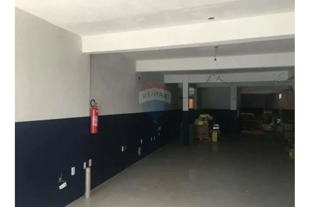 Casa com galpão excelente oportunidade para um negocio - Foto 4