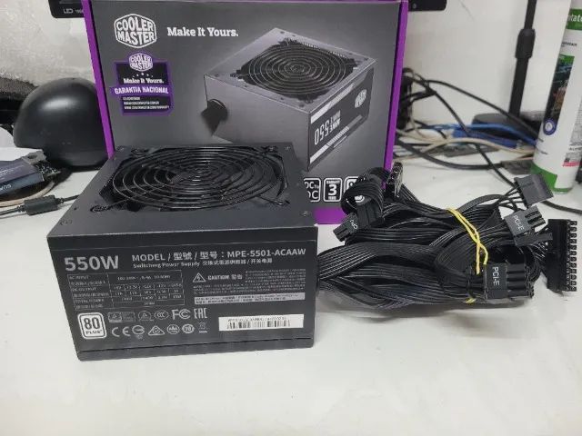 Fonte Coolermaster 550W 80 Plus