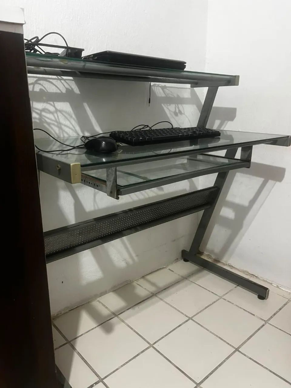 Mesa de vidro + cadeira - Foto 3