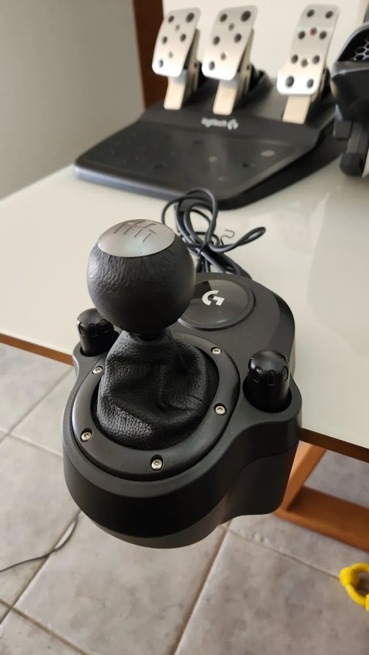 Logitech G29 Driving Force + Câmbio e Pedais ? Impecável - Foto 4