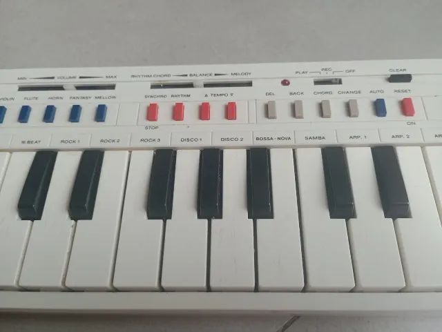 Casio PT-20 teclado de 1982 Funcionando - Foto 5