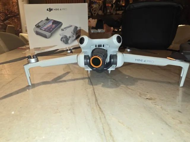 DJI Mini 4 Pro Fly More Combo Plus (baterias 45 min) - completo, homologado e pouco uso. - Foto 2