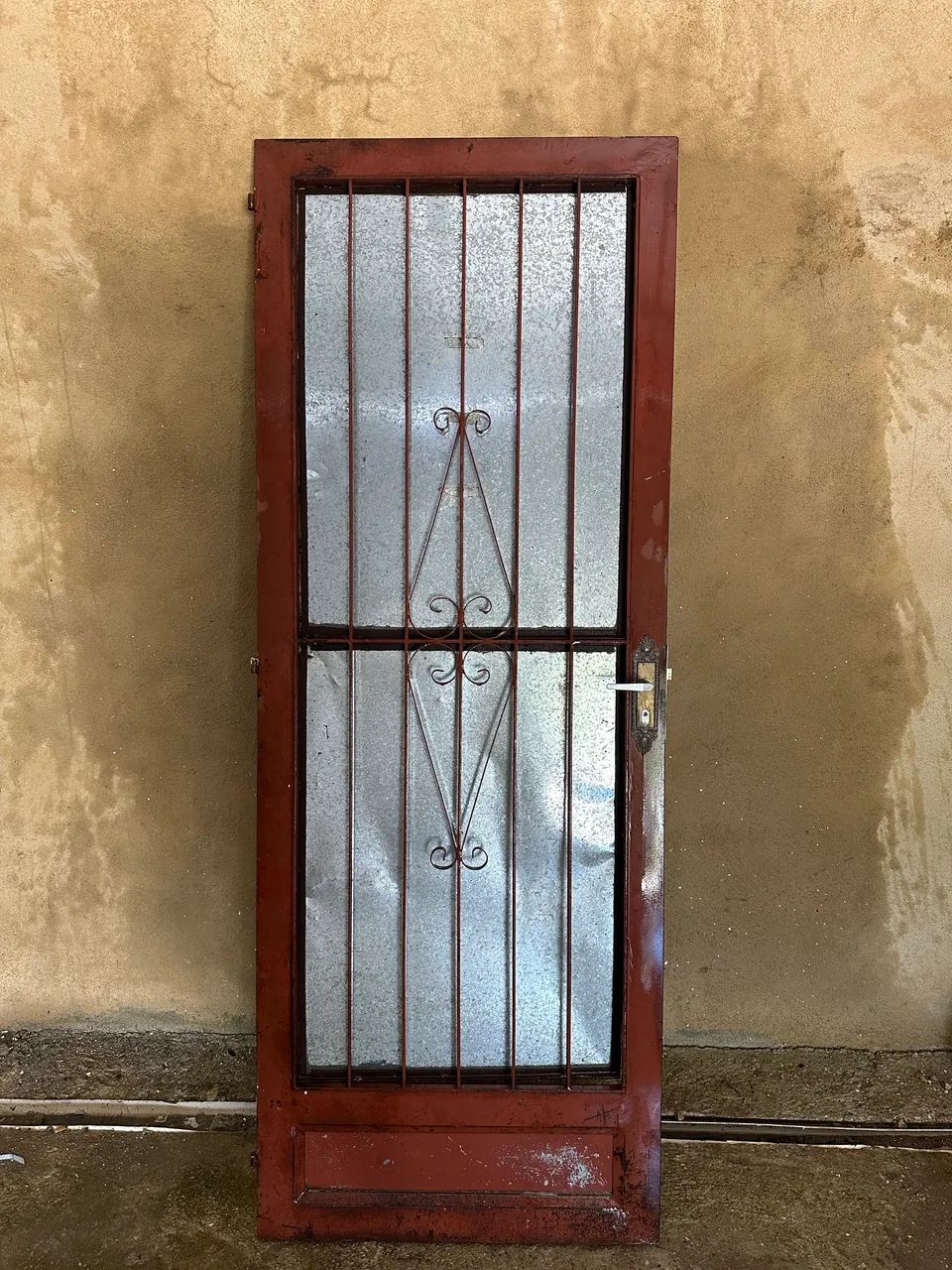 Porta de ferro reforçada - SÓ R$ 400 - Foto 3