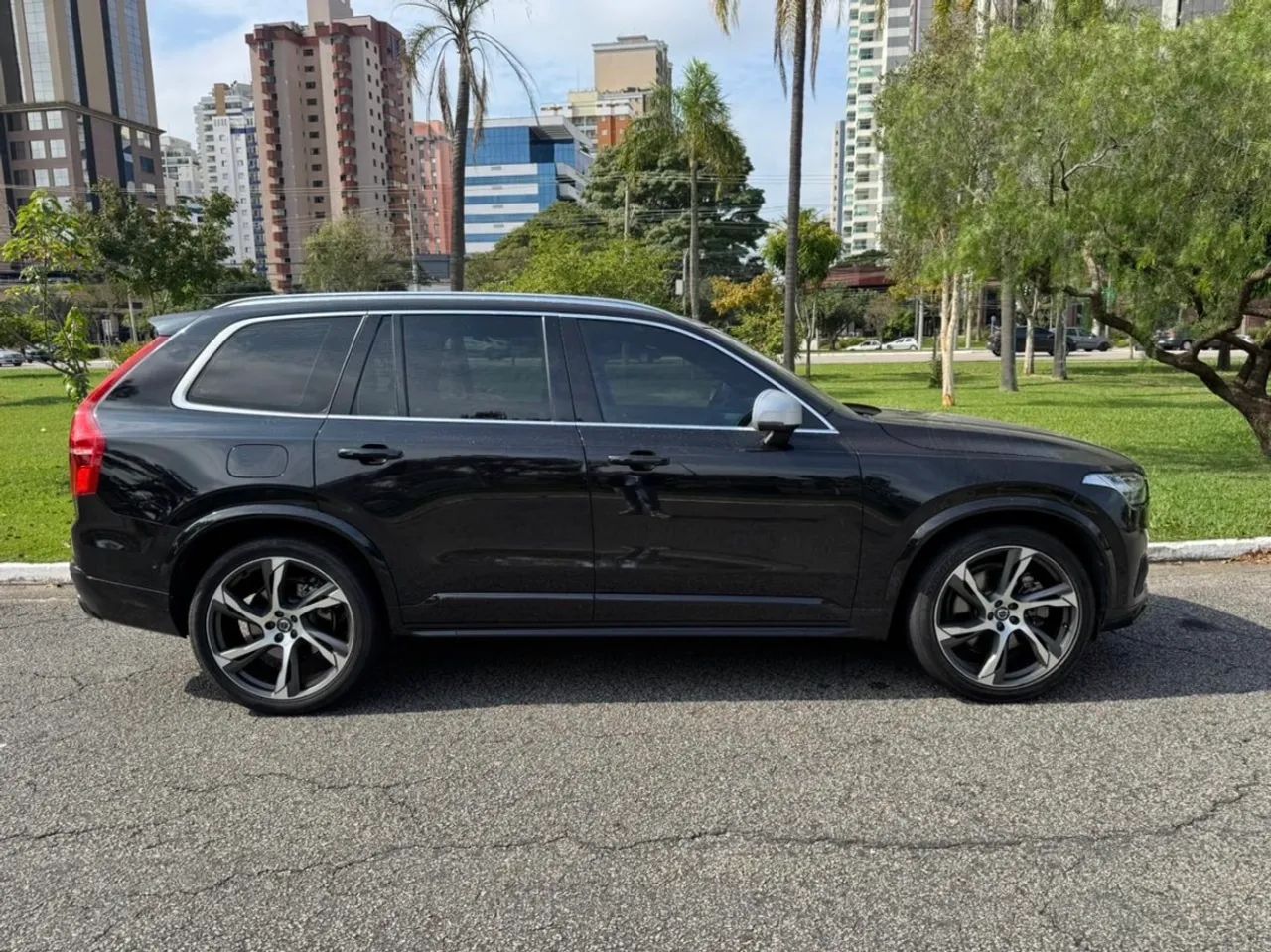 Volvo Xc90 2019