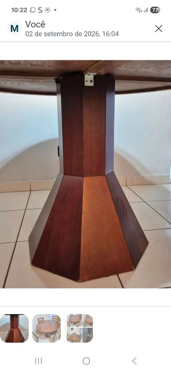 Mesa com 04 cadeiras em madeira - Foto 2