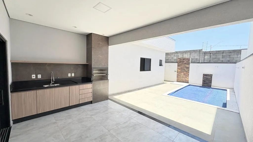 Casa para alugar em Nova Odessa, Parque dos Pinheiros, com 3 suítes, com 177 m²
