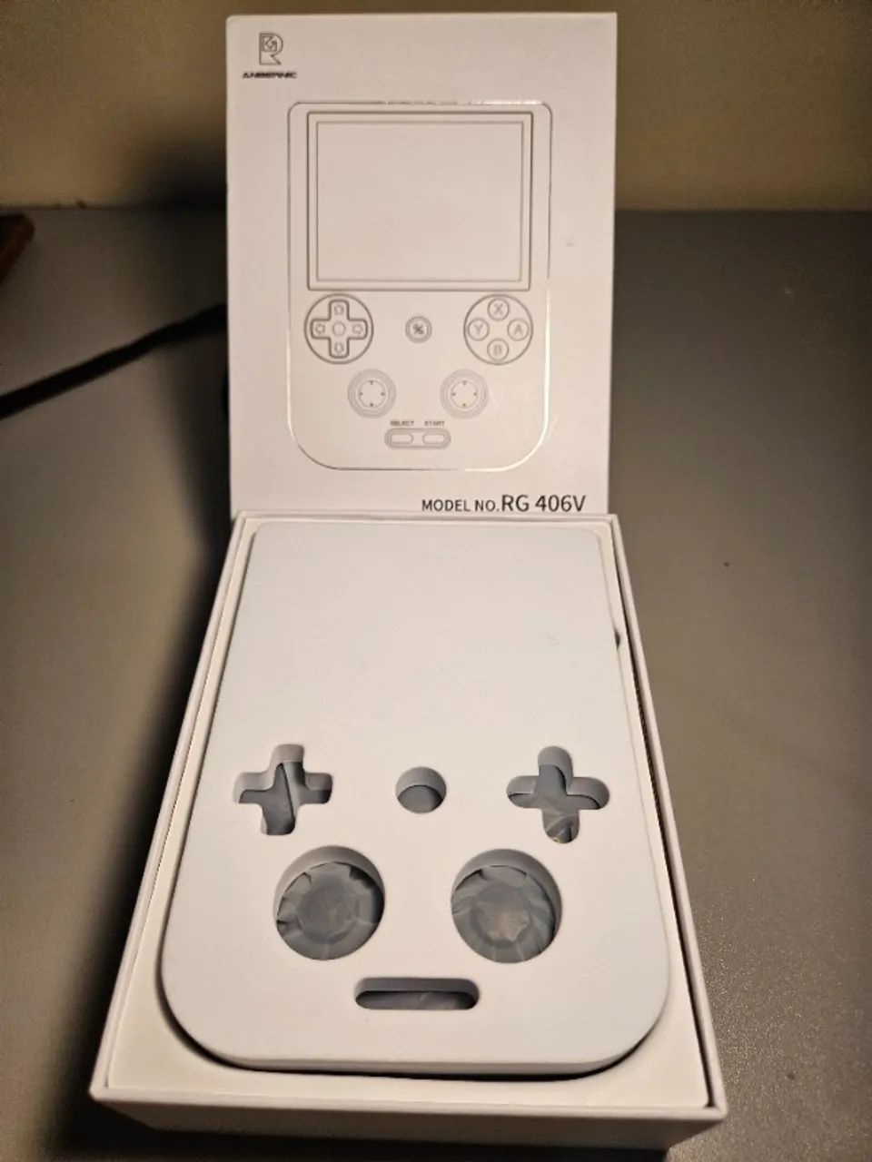 Videogame Portátil Anbernic RG406V e SD de 128gb - Emulador de Diversos Consoles - Foto 6