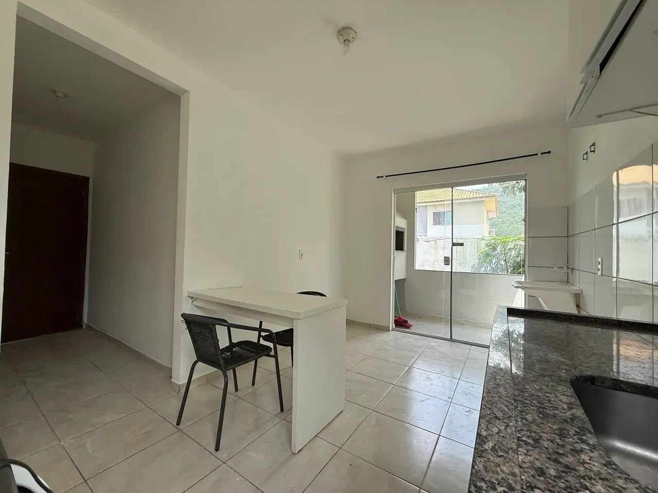 Apartamento 1 quarto com 39m2 com sacada e churrasqueira - Foto 2