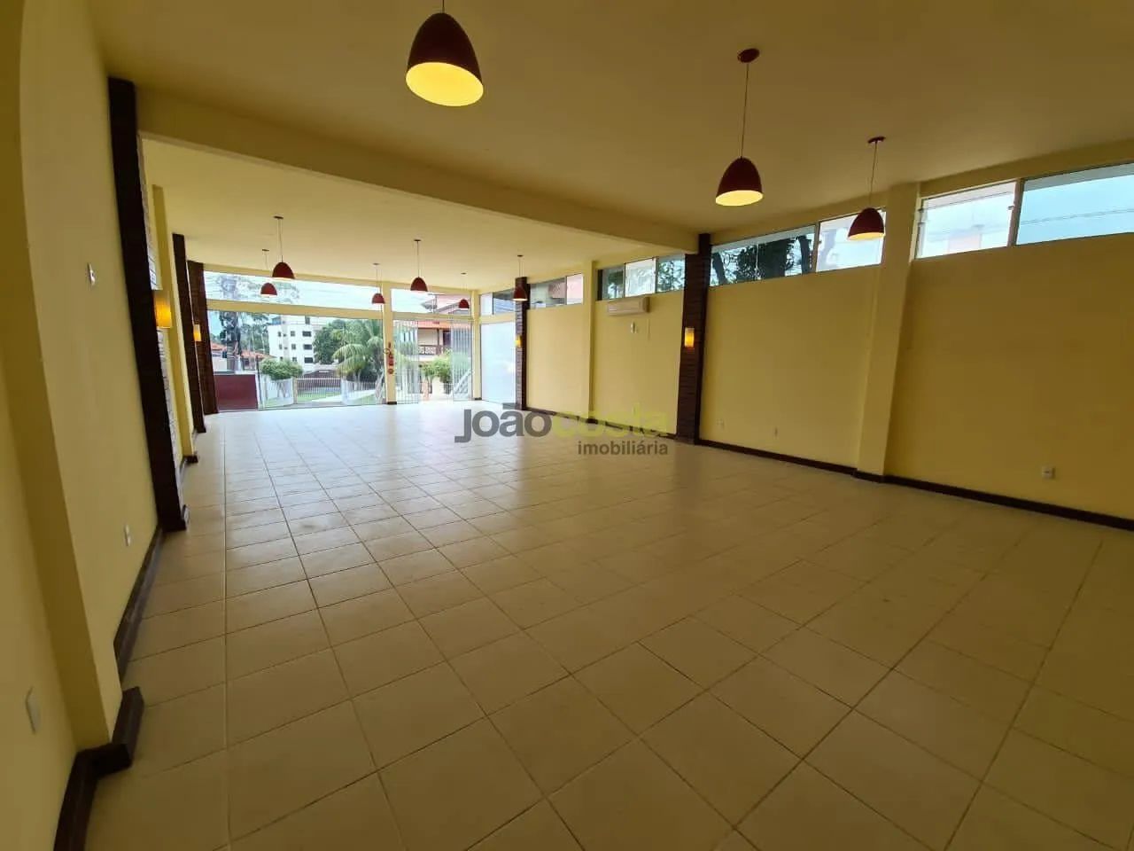 Loja para Alugar em Ponta de Baixo, São José, 200m² - Foto 4