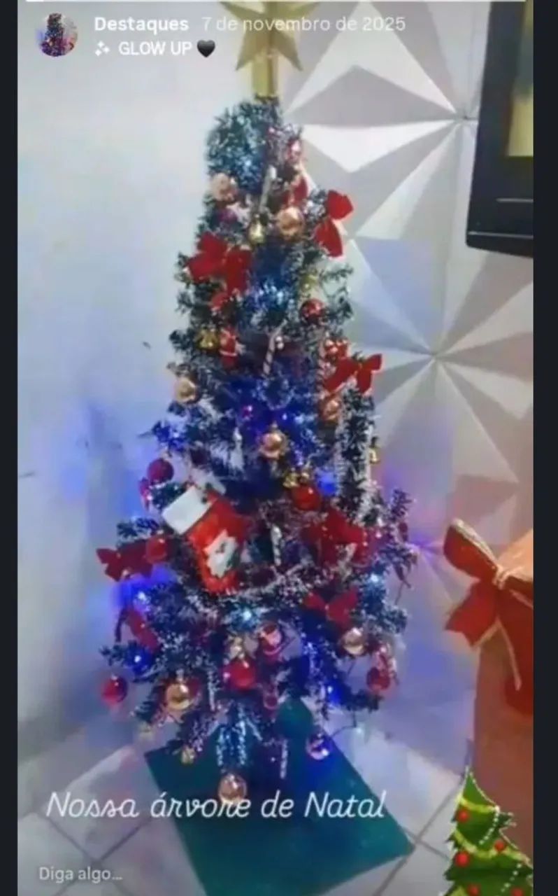 Árvore de Natal completa  - Foto 2