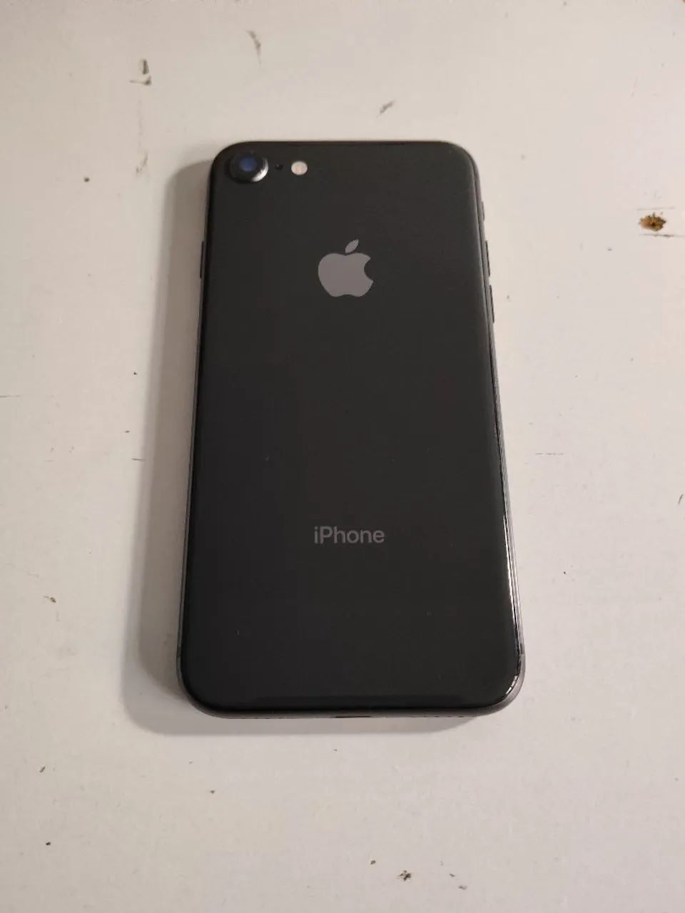 Iphone 8 64 GB em ótimo estado 