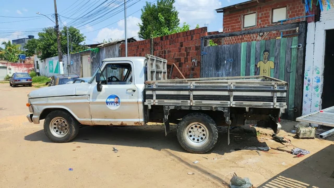 Ford F-1000 Super Diesel / Super Diesel Turbo 1986