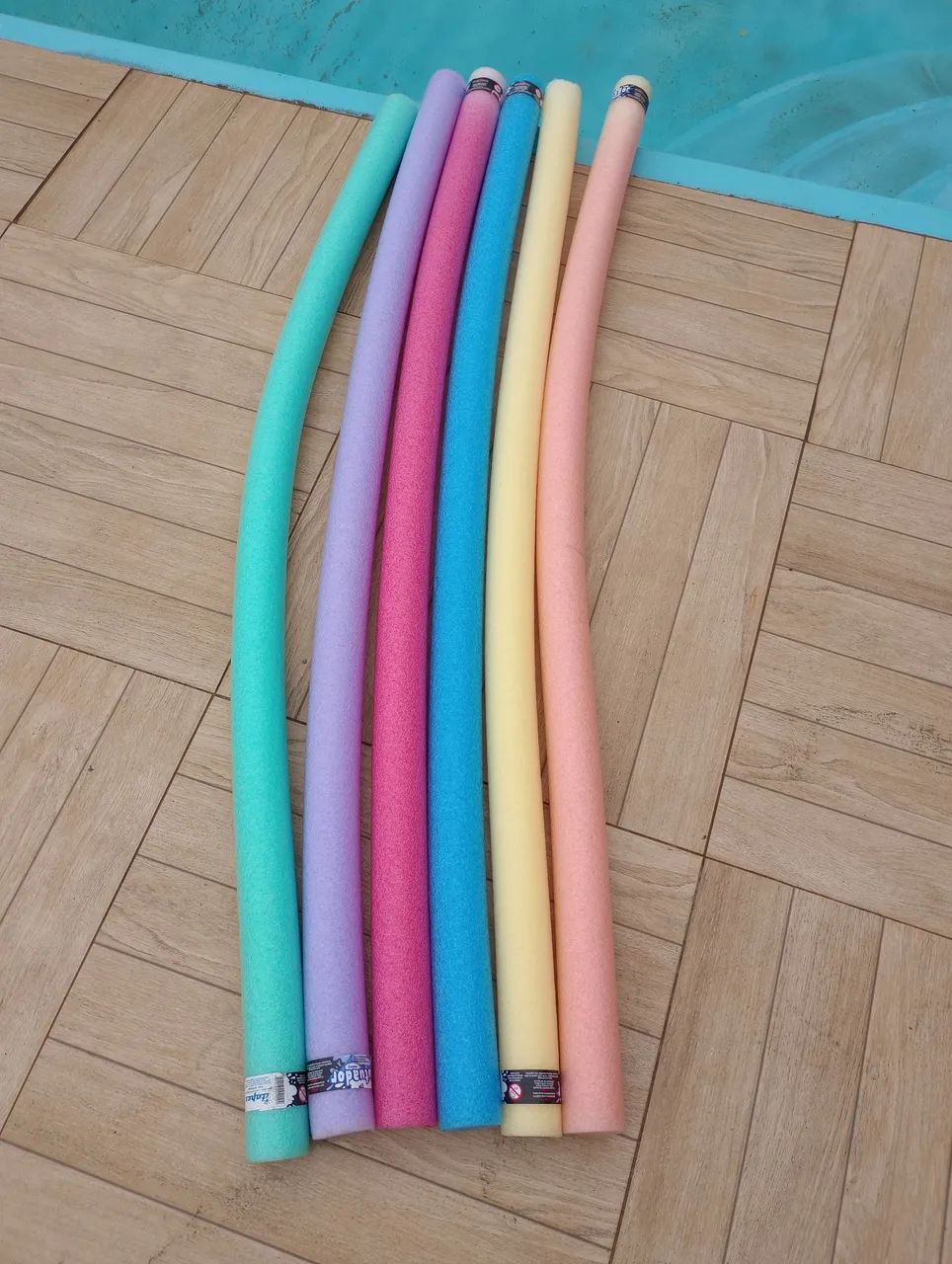 Boia Espaguete Flutuador Macarrão Tubo Colorido - Foto 2