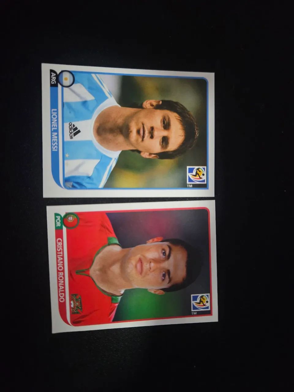 Figurinhas messi e cr7 copa 2010