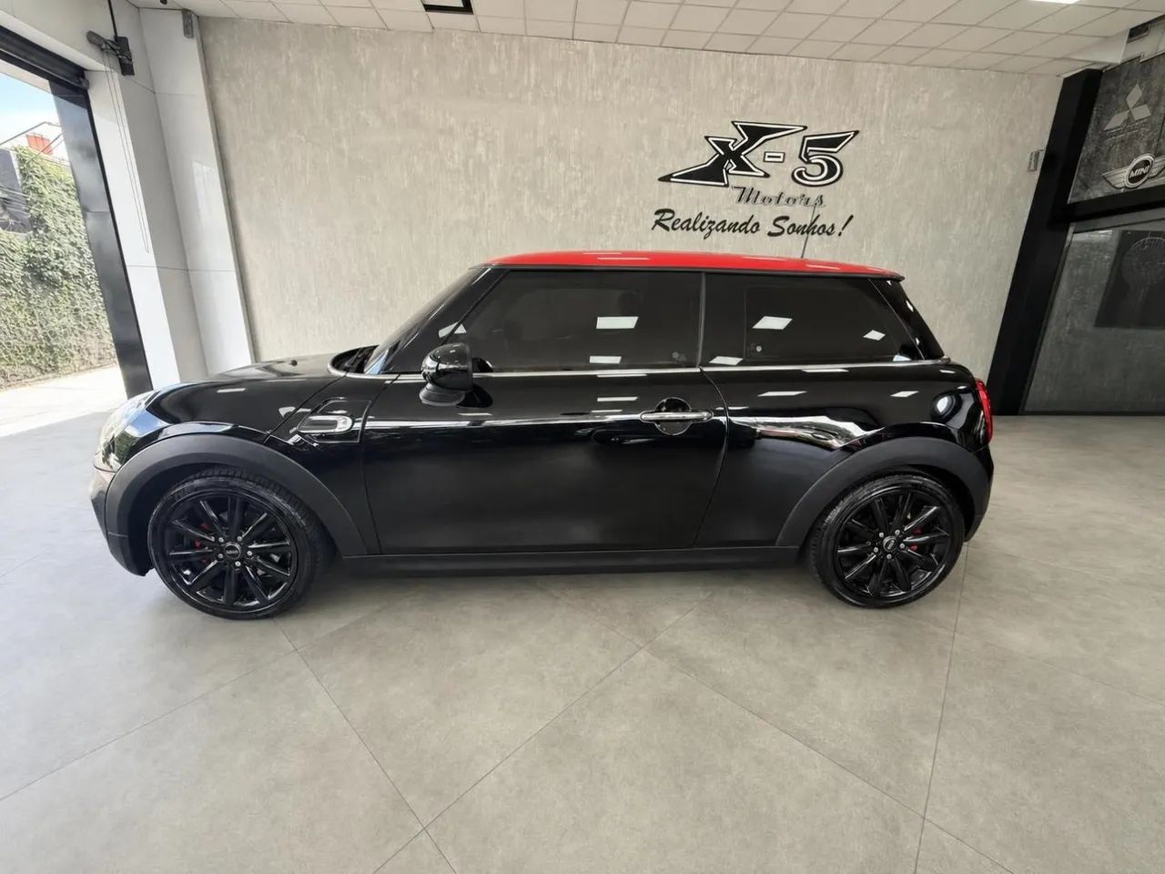 MINI Cooper 1.5 Turbo 12V 3p Aut., foto 4 de 17