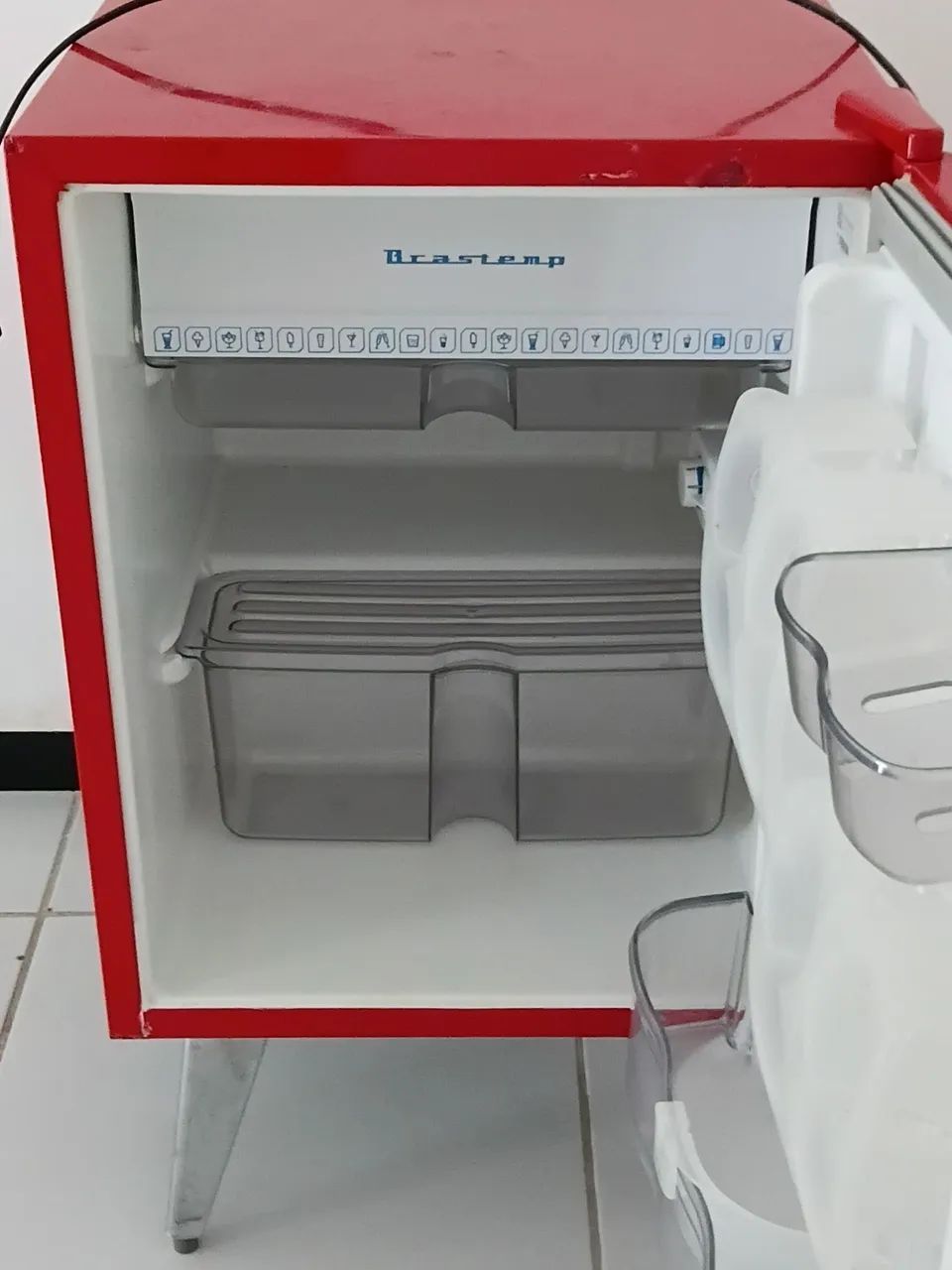Frigobar retrô em PERFEITO funcionamento.  - Foto 2