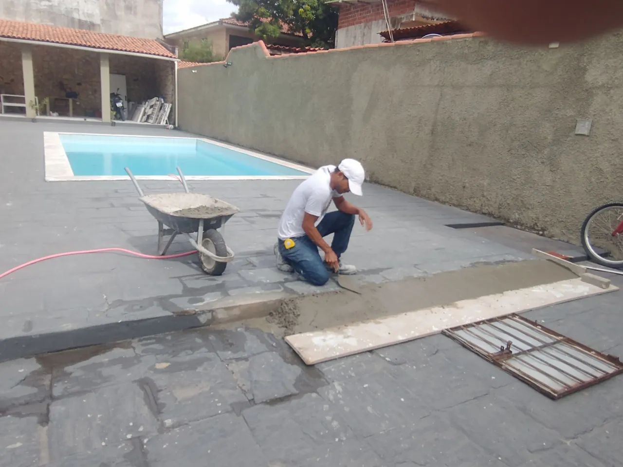 PEDREIRO EM CANDEIAS  - Foto 4