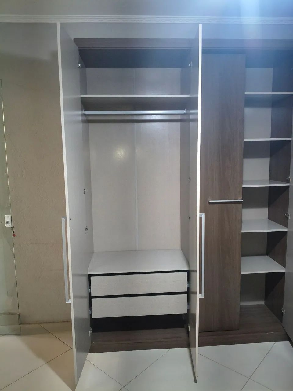 Vendo guarda-roupas  - Foto 2