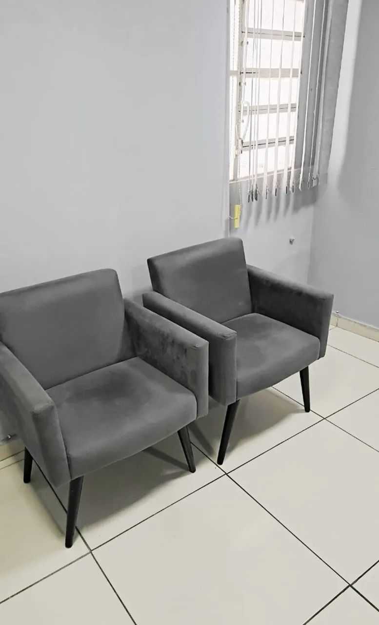 SO R$ 310, - 2 poltronas  Suede Cinza Escuro belissimas Novissimas   - Foto 3