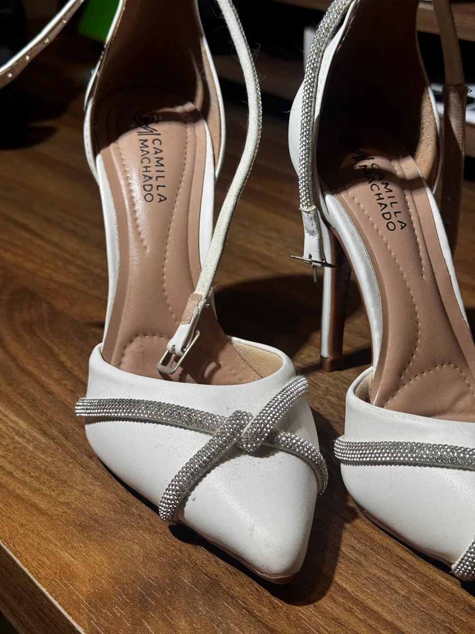 Sapato branco luxo