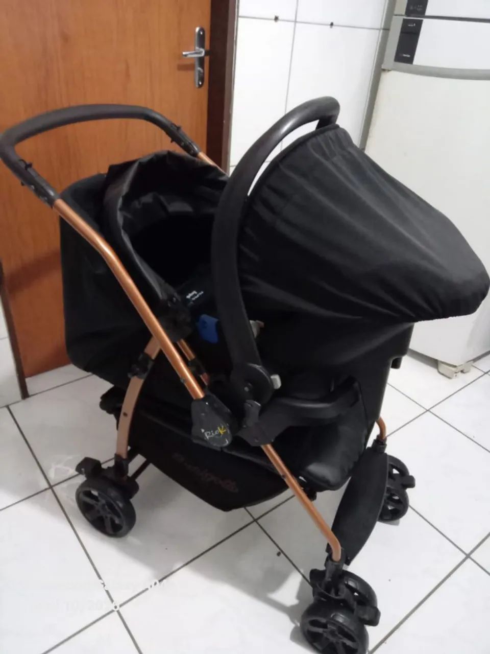 Carrinho de bebê burigotto e bb conforto  - Foto 2